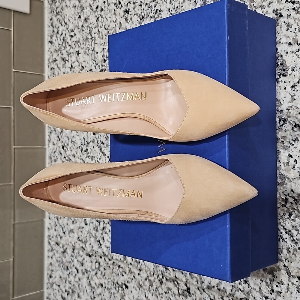 Stuart Weitzman Beige Suede Pumps Size 6